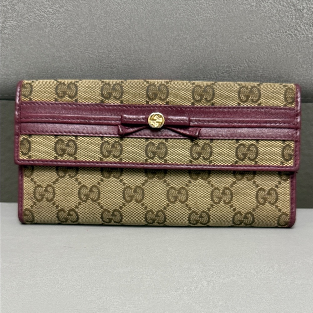 Gucci Tan and burgundy Women's Wallet